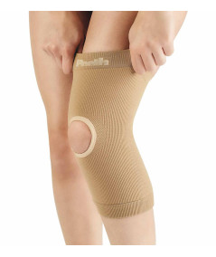 Knee support with open patella