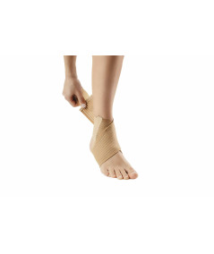 Adjustable ankle support