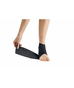 Adjustable ankle support